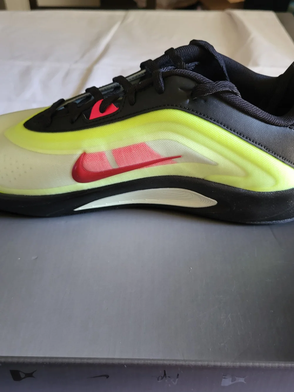 *NEW* Nike Aja Wilson A'One SE GS Black/Hyper Pink/Volt Sneaker Size 7Y Women 8